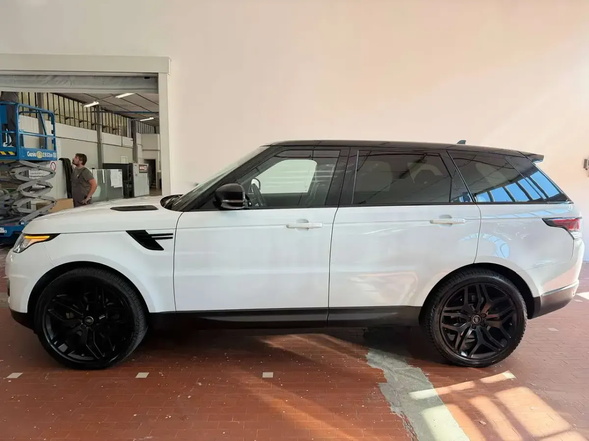 Usata Land Rover Range Rover HSE Dynamic 249 CV (183 kW) 2016 Bianco SUV