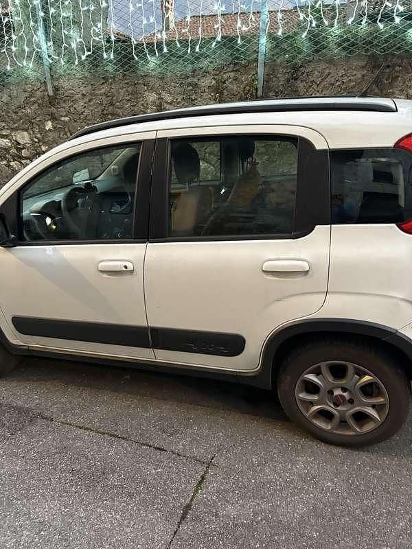 Usata Fiat Panda 4x4 75 CV (55 kW) 2013 Utilitaria