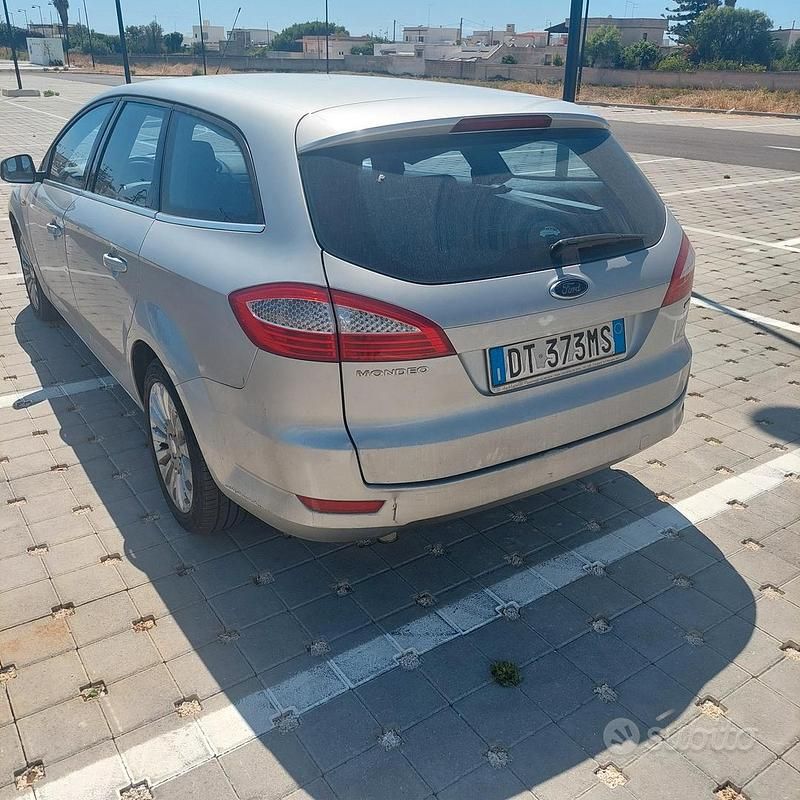 Usata Ford Mondeo 145 CV (106 kW) 2009 Grigio Berlina
