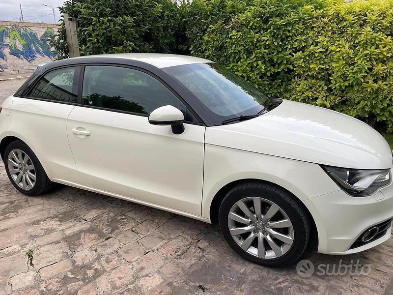 Usata Audi A1 Ambition 90 CV (66 kW) 2013 Bianco Utilitaria