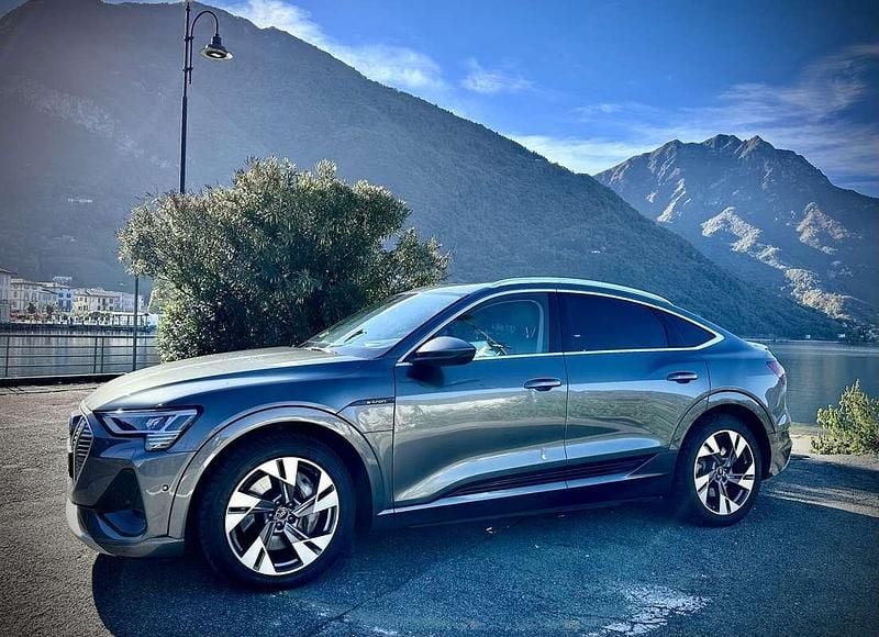 Grigio Usata 2020 Audi e-tron S-Line SUV | 32.000 € (Ottimo prezzo) - Immagine 1/4