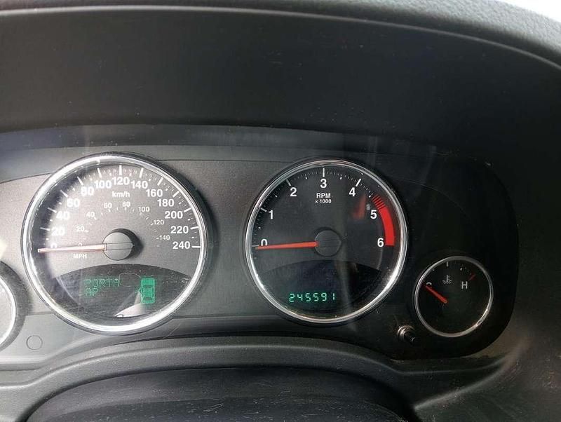 Usata Jeep Compass Limited 163 CV (119 kW) 2011 Nero SUV