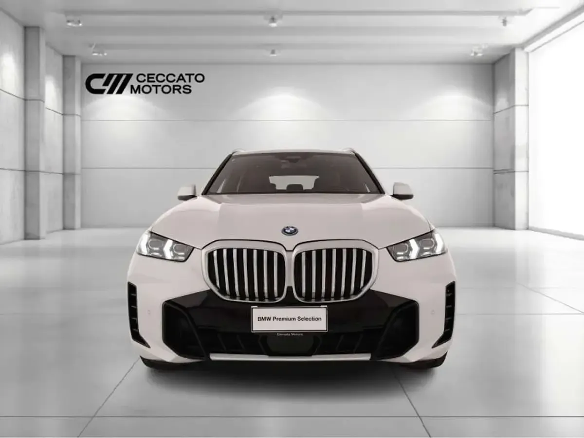 Usata BMW X5 M Sport 489 CV (359 kW) 2023 Bianco SUV