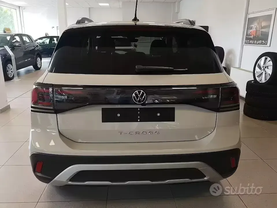 Nuova VW T-Cross Edition 95 CV (69 kW) 2025 Grigio SUV
