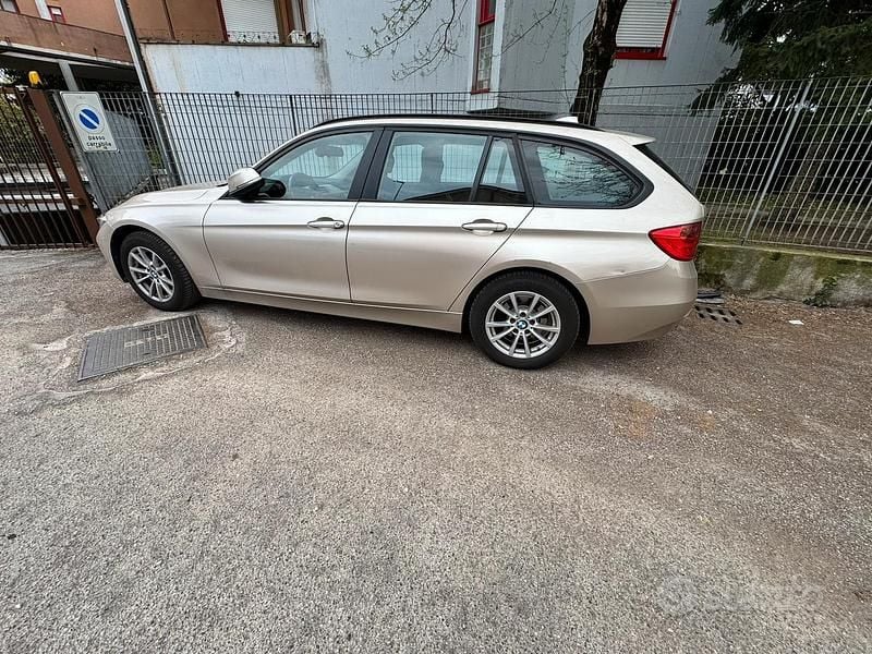 Usata BMW 320 2014 Grigio Station wagon
