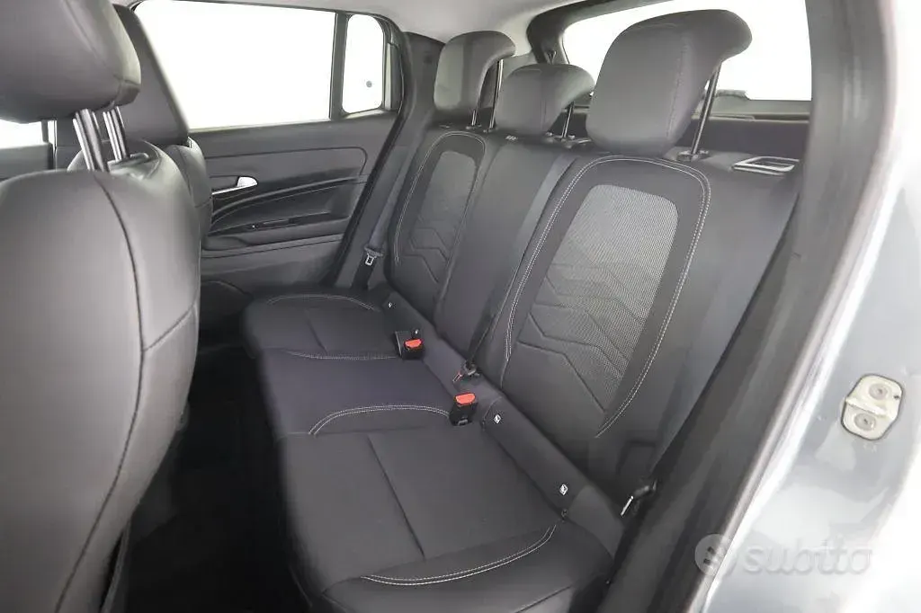 Usata Jeep Avenger Summit 101 CV (74 kW) 2025 Granite SUV