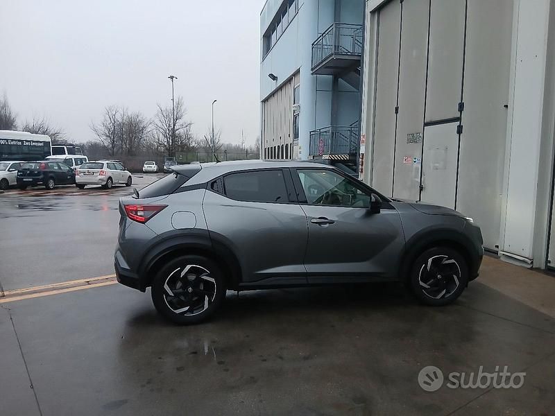 Usata Nissan Juke 114 CV (83 kW) 2023 Grigio SUV