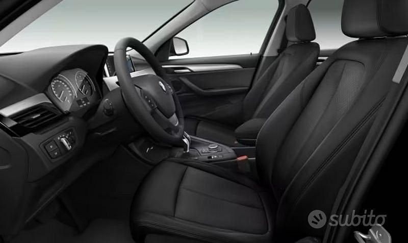Usata BMW X1 Advantage 136 CV (100 kW) 2022 Nero SUV