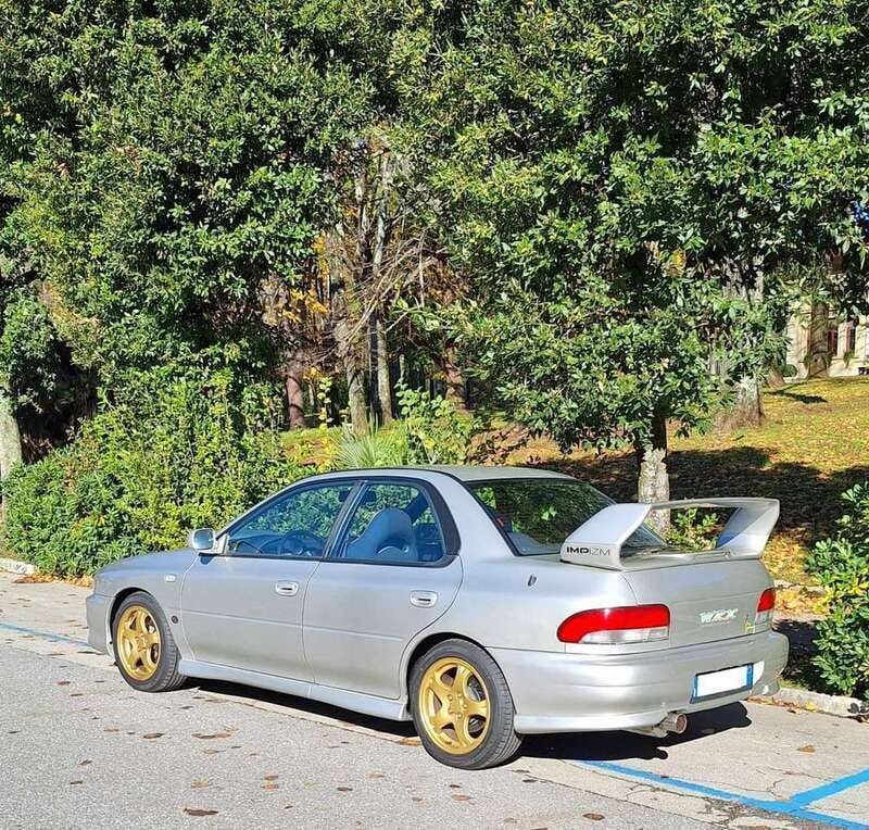 Usata Subaru Impreza 280 CV (205 kW) 1999 Argento Berlina
