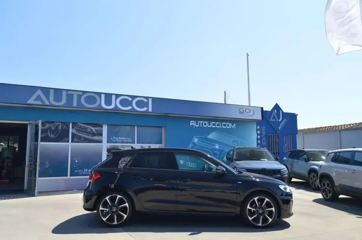 Usata Audi A1 116 CV (85 kW) 2025 Nero mythos SUV