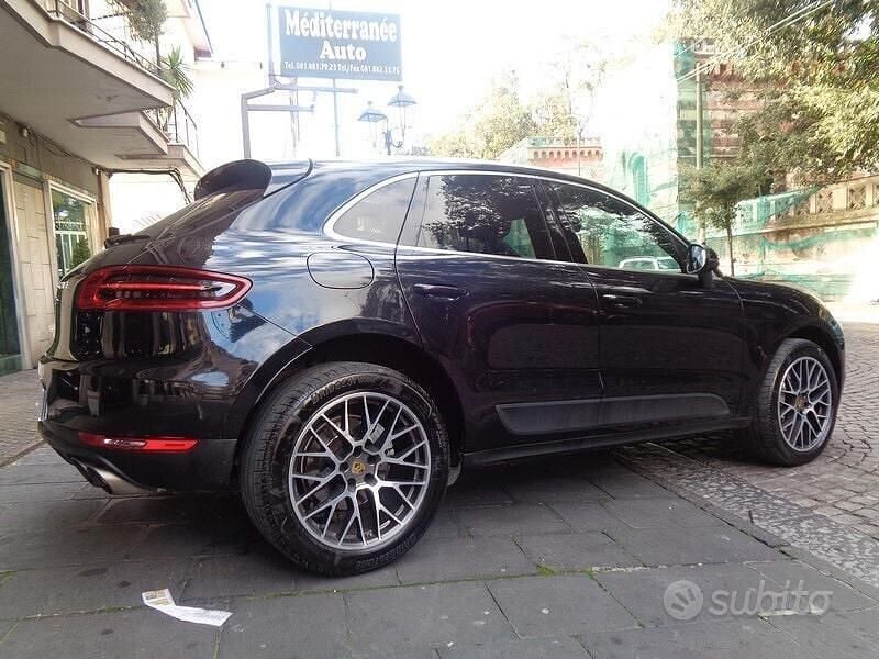 Usata Porsche Macan 250 CV (183 kW) 2017 Nero SUV
