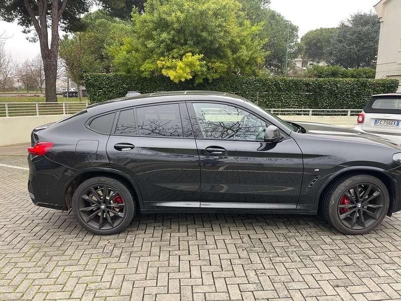 Usata BMW X4 190 CV (139 kW) 2022 Nero SUV