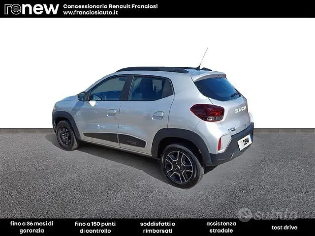 Usata Dacia Spring Expression 19 kW (26 CV) 2023 Grigio Utilitaria