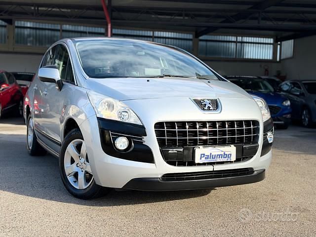 Usata Peugeot 3008 Premium 110 CV (80 kW) 2010 Grigio SUV