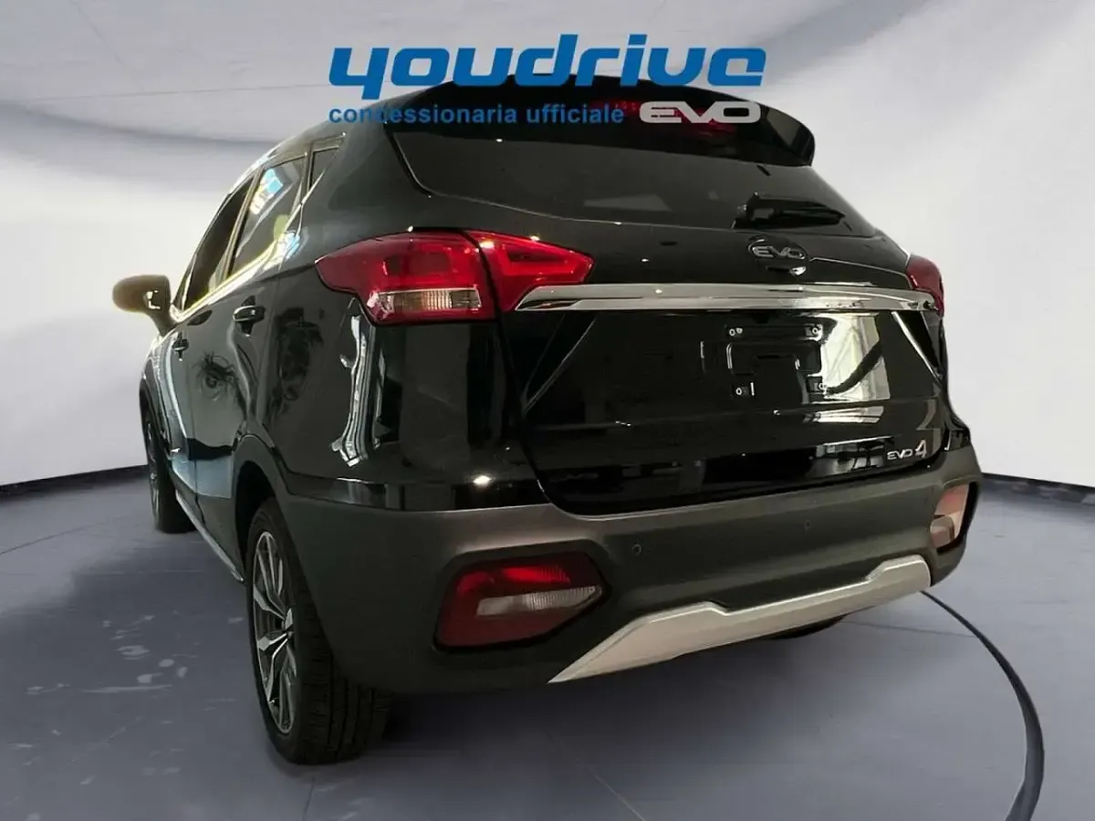 Nuova EVO Evo 4 113 CV (83 kW) 2026 Nero SUV