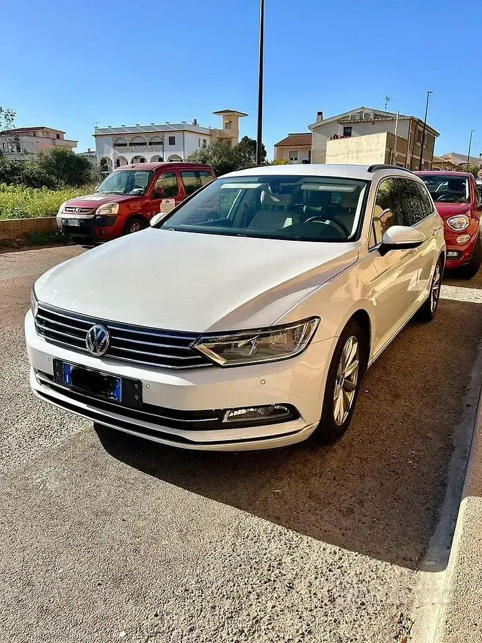 Usata VW Passat 150 CV (110 kW) 2017 Bianco Station wagon