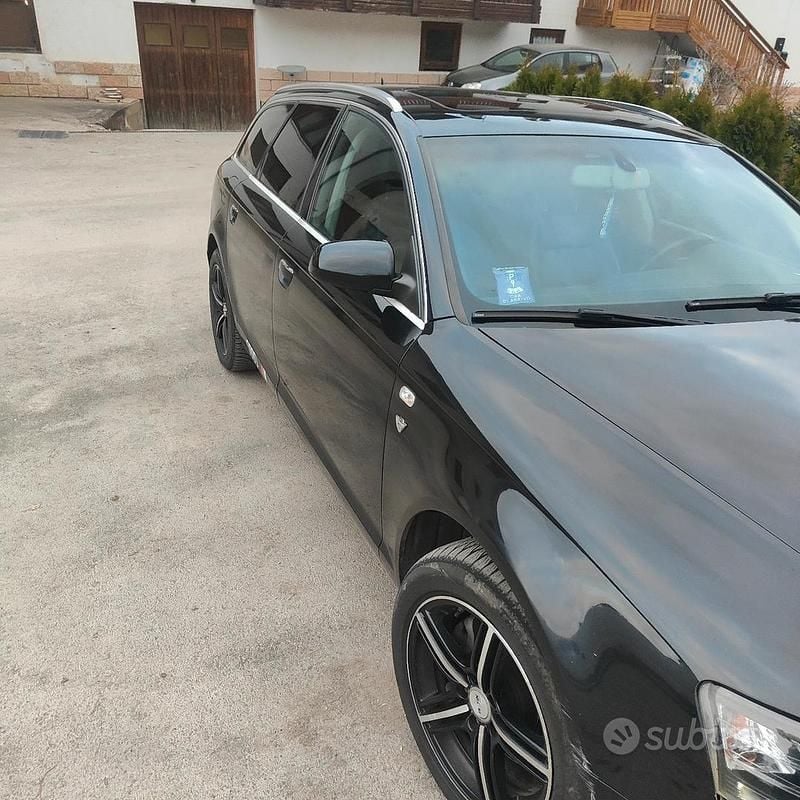 Usata Audi A6 180 CV (132 kW) 2006 Nero Station wagon