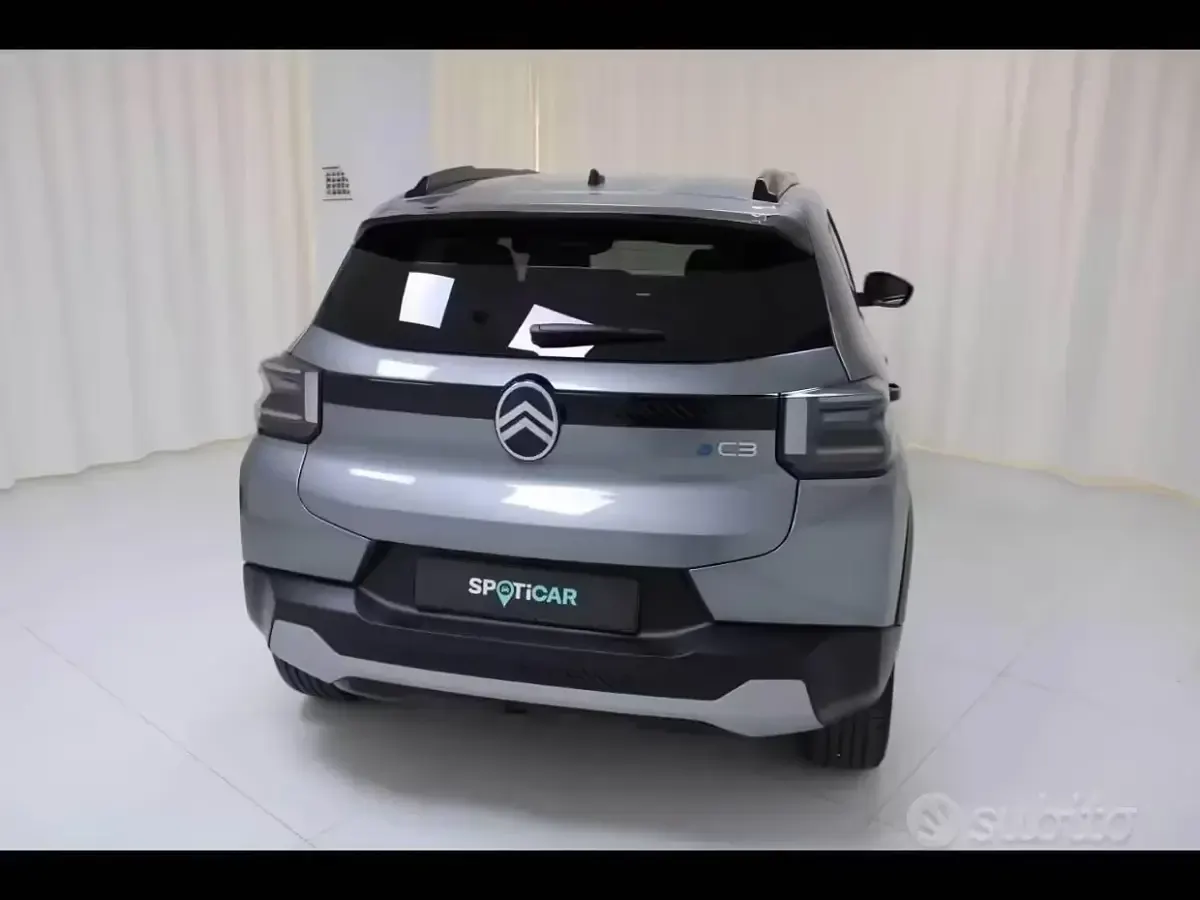 Usata Citroën e-C3 52 kW (72 CV) 2025 Grigio Berlina