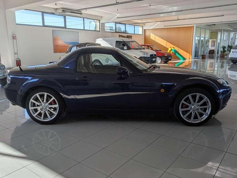 Usata Mazda MX5 High 160 CV (117 kW) 2006 Cabrio