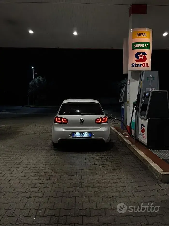 Usata Alfa Romeo 145 120 CV (88 kW) 1999 Bianco Utilitaria