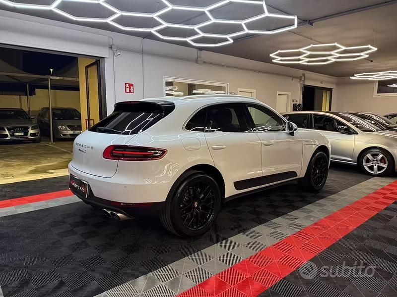 Usata Porsche Macan 258 CV (189 kW) 2016 Bianco SUV