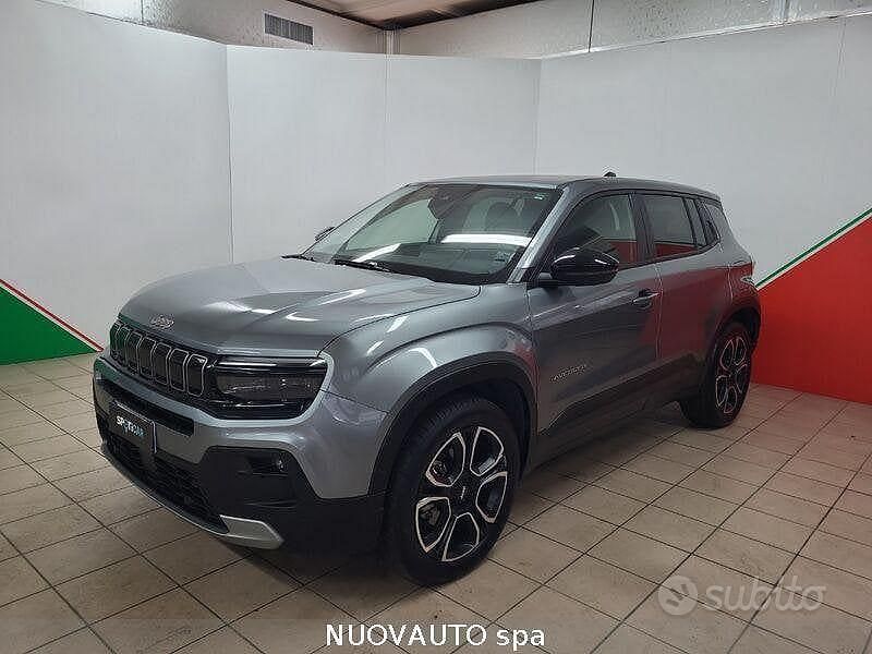 Usata Jeep Avenger Summit 100 CV (73 kW) 2025 Grigio SUV