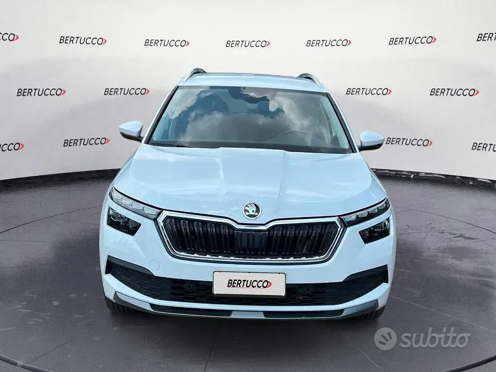 Usata Skoda Kamiq Style 110 CV (80 kW) 2021 Bianco SUV