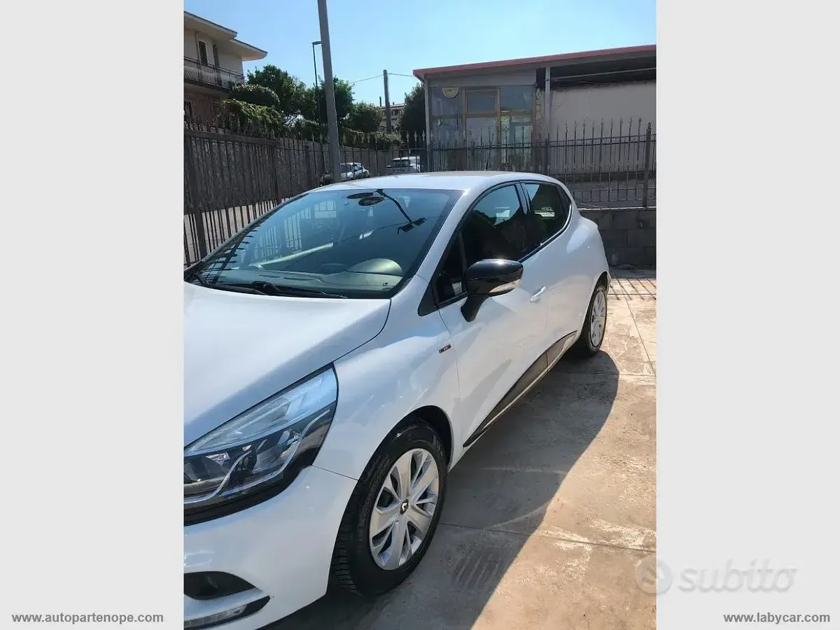 Usata Renault Clio IV Intens 75 CV (55 kW) 2019 Bianco Berlina