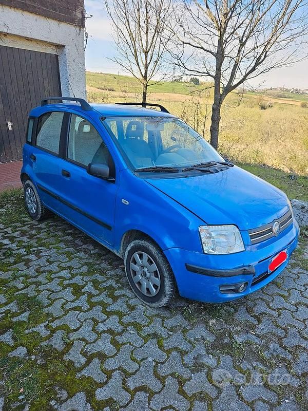 Usata Fiat Panda 2005 Blu Utilitaria