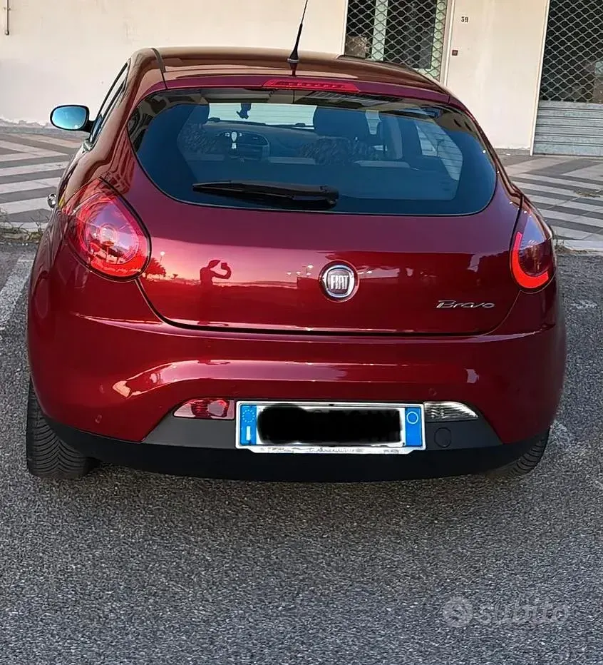Usata Fiat Bravo 120 CV (88 kW) 2012 Utilitaria