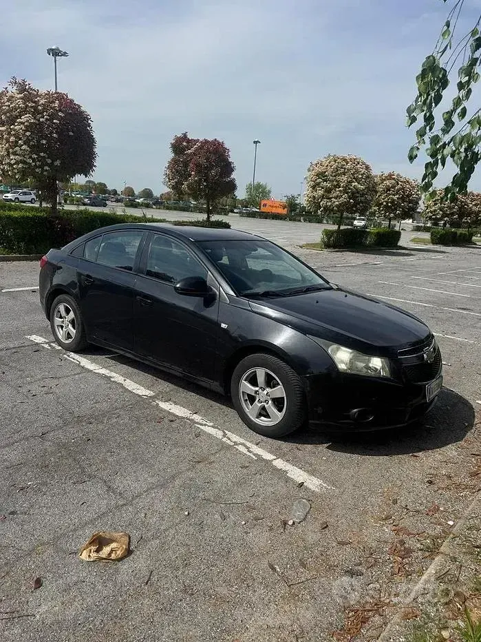 Usata Chevrolet Cruze LS 113 CV (83 kW) 2009 Nero Berlina