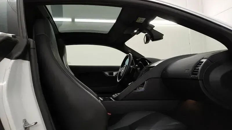 Usata Jaguar F-Type S 381 CV (280 kW) 2018 Bianco Coupé
