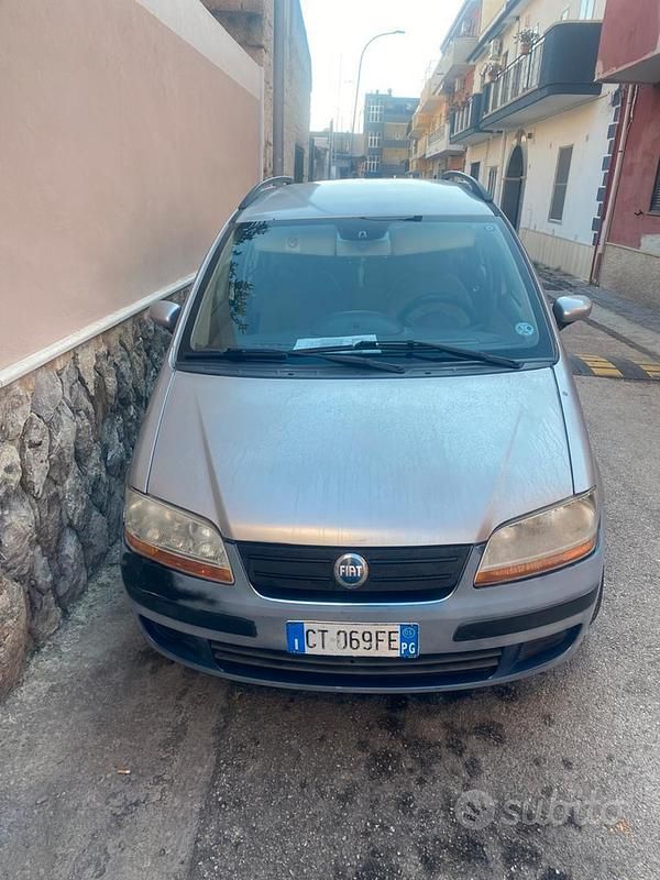 Usata Fiat Idea 2005 Grigio Monovolume