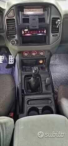 Usata Mitsubishi Pajero 160 CV (117 kW) 2004 Nero SUV