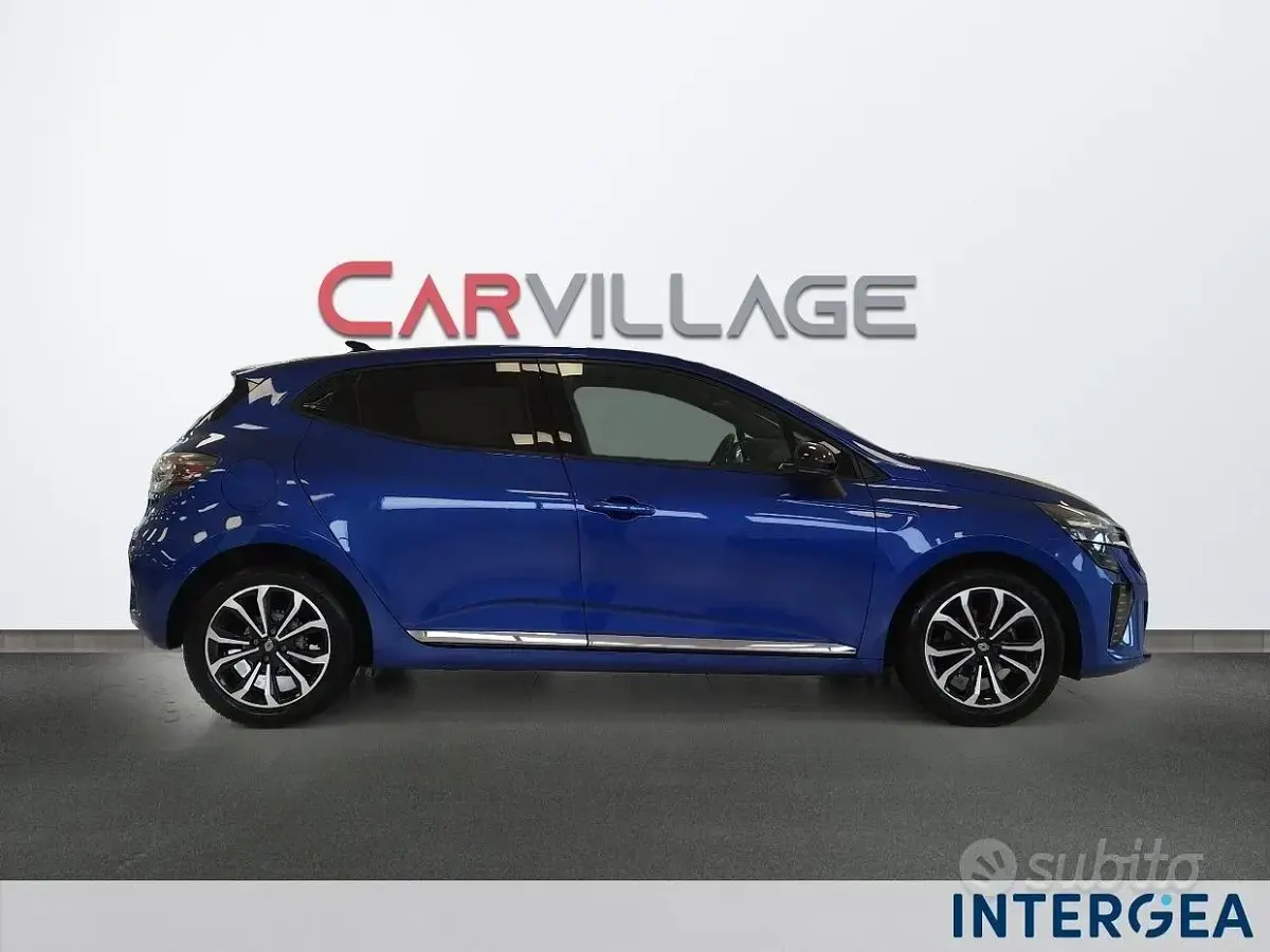 Nuevo Renault Clio V Techno 101 CV (74 kW) 2026 Azul Berlina