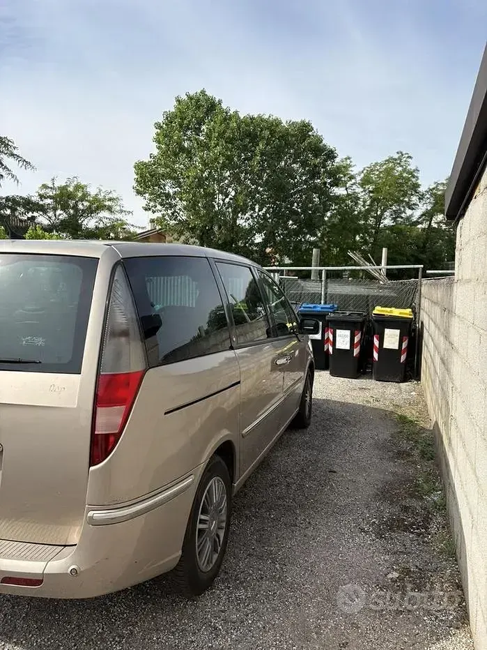 Usata Lancia Phedra 170 CV (125 kW) 2009 Monovolume