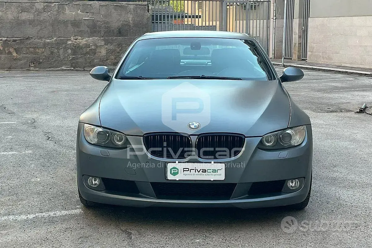 Usata BMW 330 Cabriolet M Sport 245 CV (180 kW) 2009 Grigio Cabrio