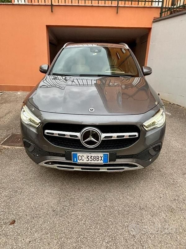 Usata Mercedes GLA200 2020 Grigio SUV