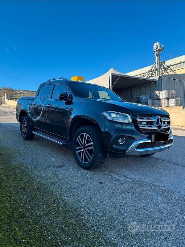 Usata 2018 Mercedes E250 Cabrio | 27.000 € - Immagine 1/4