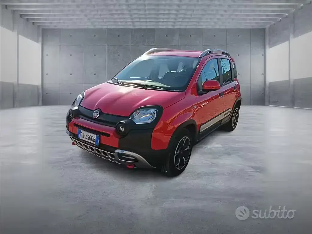 Usata Fiat Panda Cross Cross 69 CV (50 kW) 2022 Rosso Utilitaria
