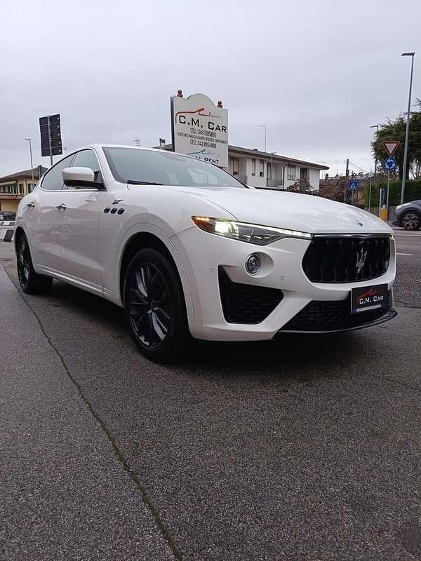 Usata Maserati Levante GT 330 CV (242 kW) 2021 Bianco SUV
