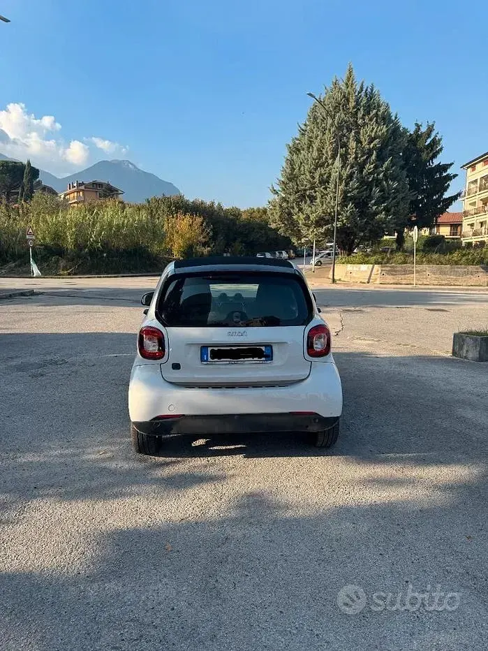 Usata Smart ForTwo Electric Drive 41 kW (56 CV) 2020 Bianco Berlina