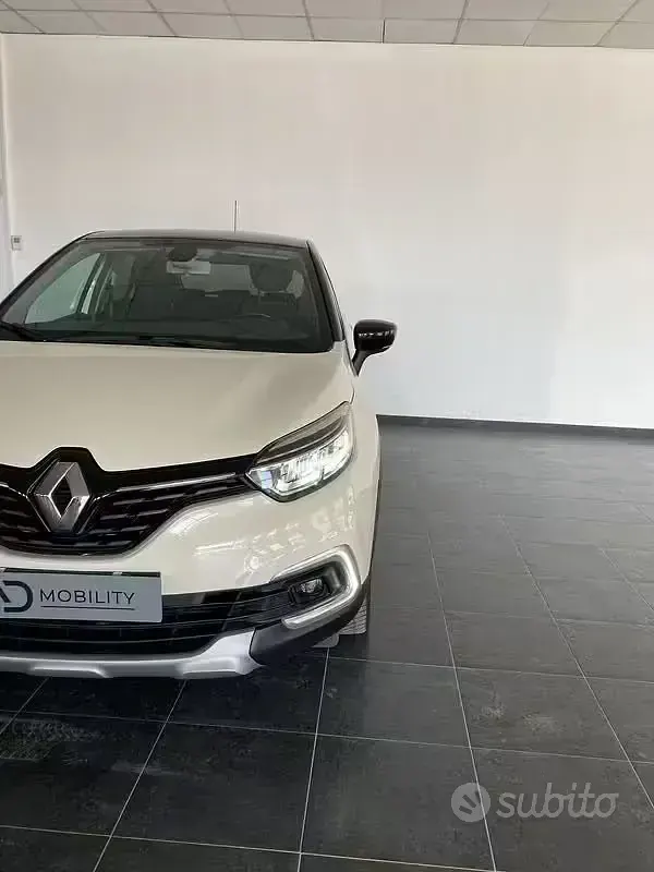 Usata Renault Captur Bose Edition 110 CV (80 kW) 2018 Bianco SUV