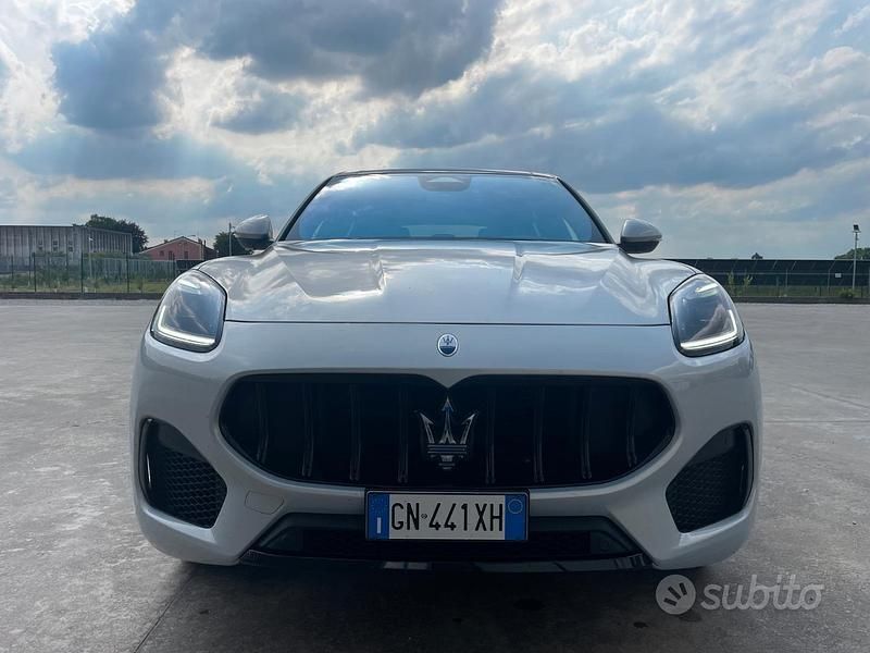Usata Maserati Grecale 330 CV (242 kW) 2023 Grigio SUV