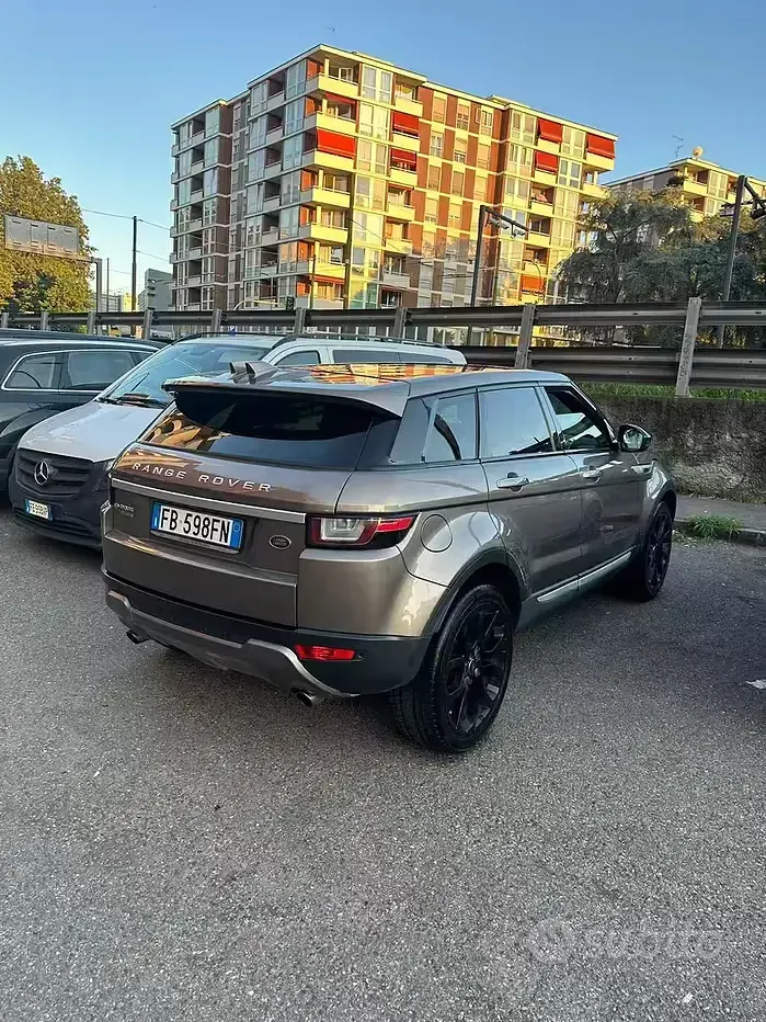 Usata Land Rover Range Rover evoque 2015 SUV