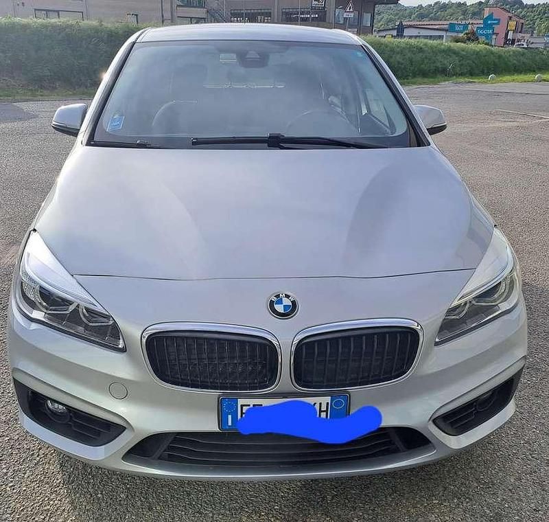 Usata BMW 218 Advantage 150 CV (110 kW) 2016 Argento Station wagon