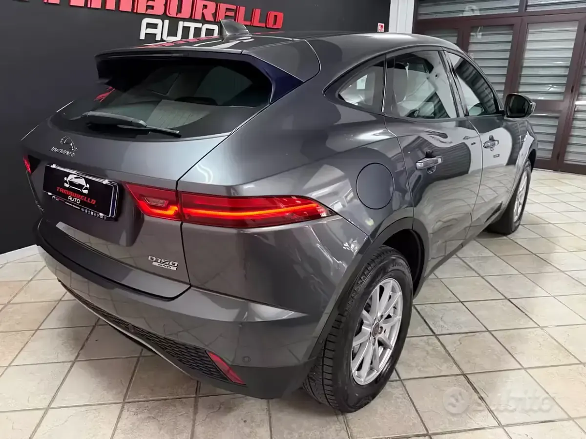 Usata Jaguar E-Pace SE 150 CV (110 kW) 2018 Grigio SUV