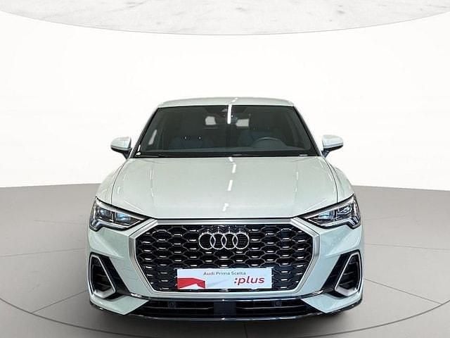 Usata Audi Q3 Sportback S-Line 150 CV (110 kW) 2024 Argento rugiada metallizzato SUV