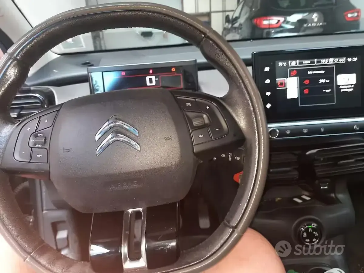 Usata Citroën C4 Cactus 99 CV (72 kW) 2017 Nero Utilitaria