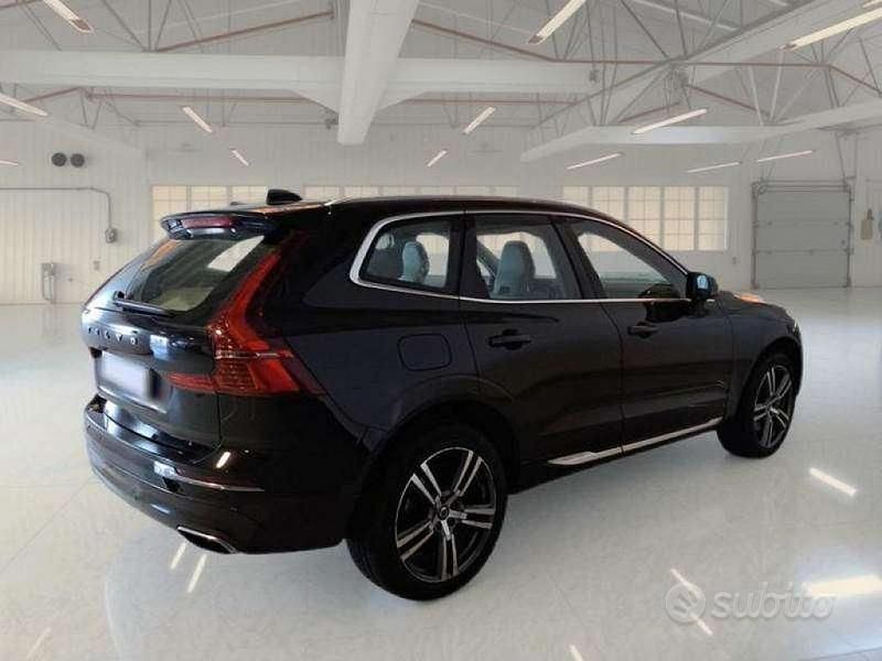 Usata Volvo XC60 253 CV (186 kW) 2020 Nero SUV